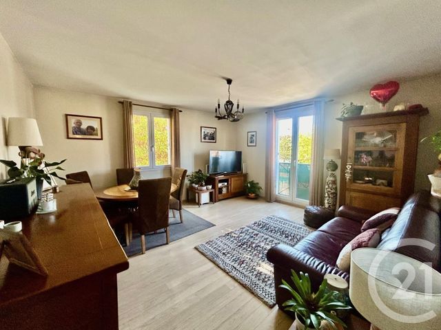 Appartement F4 à vendre - 4 pièces - 81.11 m2 - CHEVILLY LARUE - 94 - ILE-DE-FRANCE - Century 21 L'Immobilière Rn 20